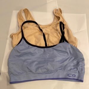 Set of 2 athletic bras, Size S.